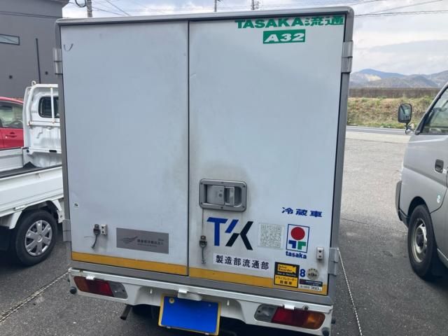 NISSAN CLIPPER TRUCK 2008 Image 31