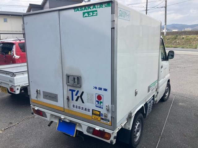 NISSAN CLIPPER TRUCK 2008 Image 31