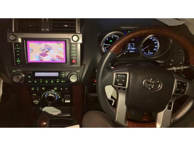 TOYOTA LANDCRUISER PRADO 2016 Image 31