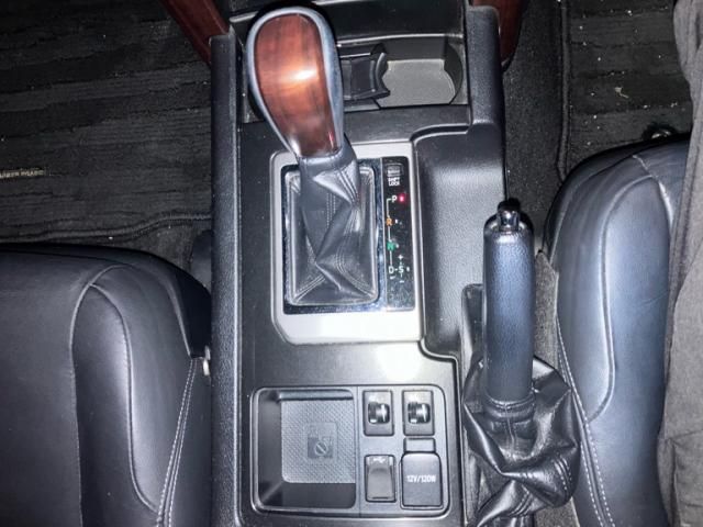 TOYOTA LANDCRUISER PRADO 2016 Image 31