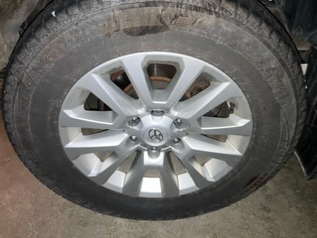 TOYOTA LANDCRUISER PRADO 2016 Image 31