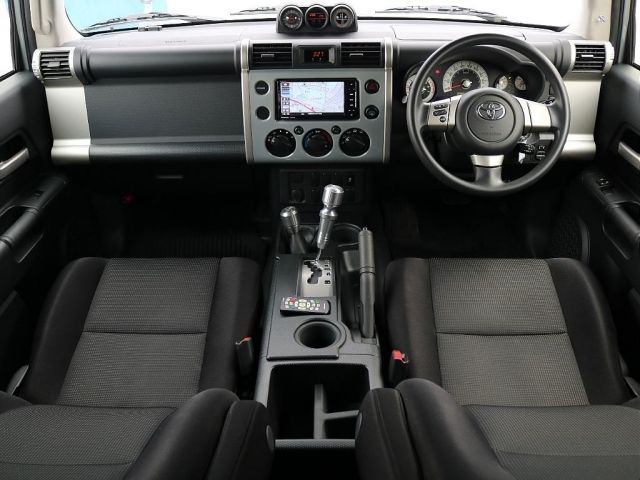 TOYOTA FJ CRUISER 4WD 2014 Image 31
