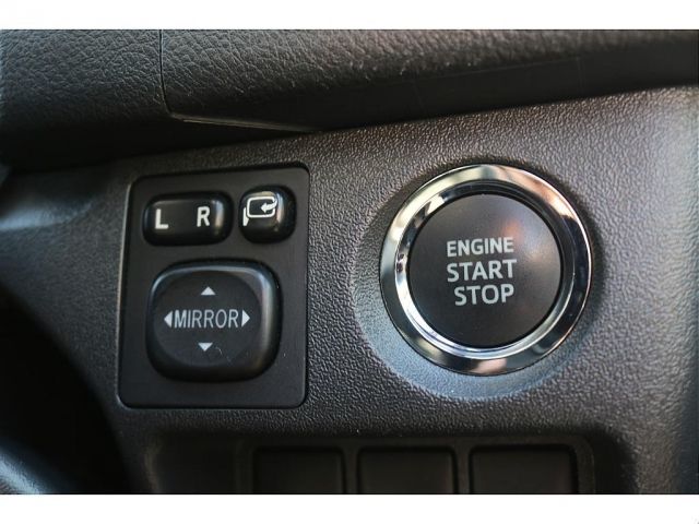 TOYOTA HIACE VAN 4WD 2022 Image 31