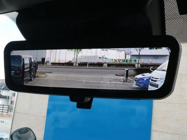 TOYOTA HIACE VAN 4WD 2026 Image 31