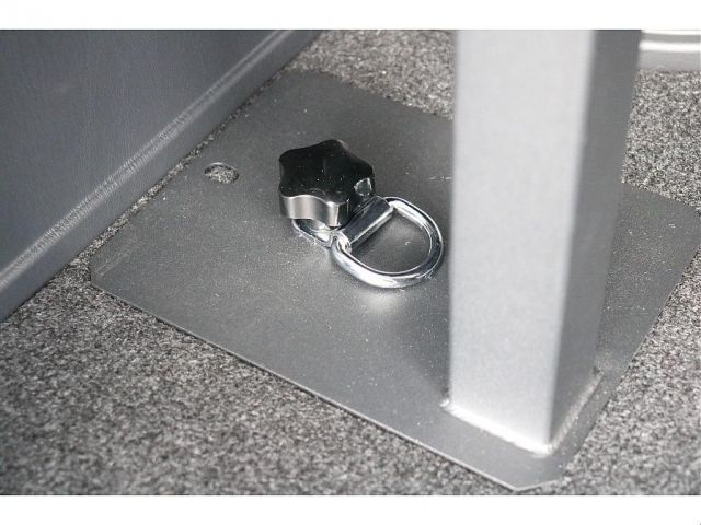 TOYOTA HIACE VAN 4WD 2026 Image 31