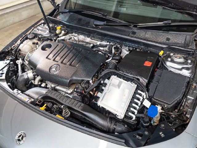 MERCEDES BENZ CLA SH 2020 Image 31