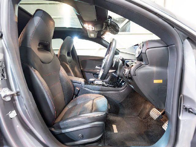 MERCEDES BENZ CLA SH 2020 Image 31