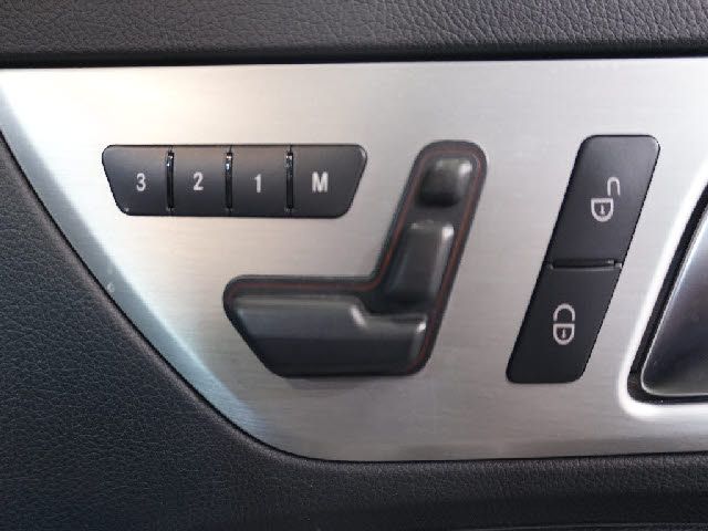 MERCEDES BENZ SLK CL 2013 Image 31