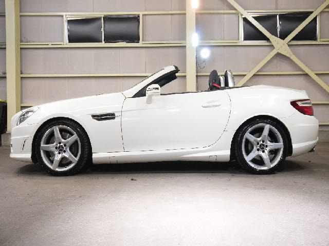 MERCEDES BENZ SLK CL 2013 Image 31