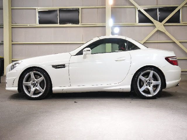 MERCEDES BENZ SLK CL 2013 Image 31