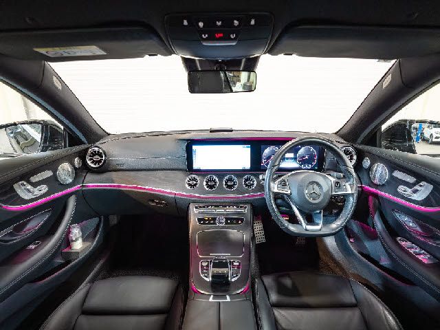 MERCEDES BENZ E CLAS 2018 Image 31
