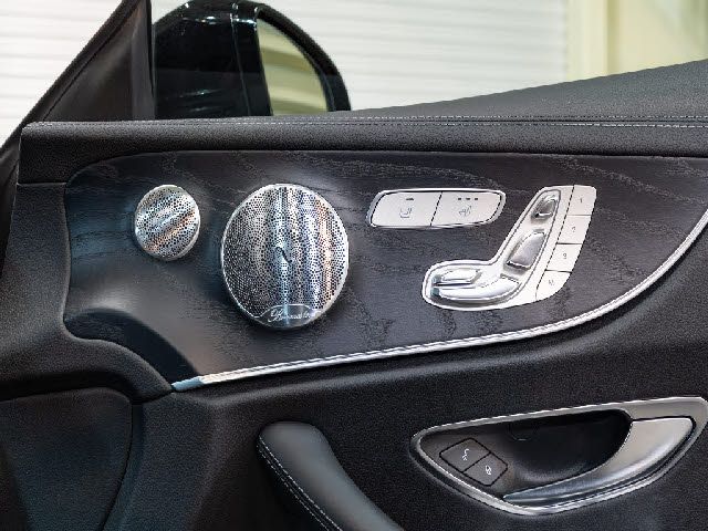 MERCEDES BENZ E CLAS 2018 Image 31