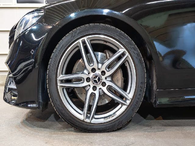 MERCEDES BENZ E CLAS 2018 Image 31