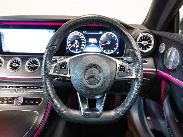 MERCEDES BENZ E CLAS 2018 Image 31