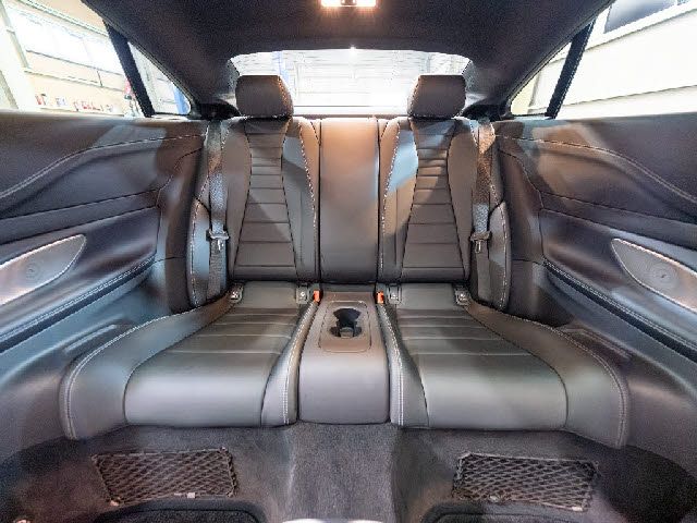 MERCEDES BENZ E CLAS 2018 Image 31