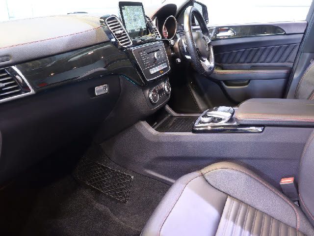 MERCEDES BENZ GLE CL 2016 Image 31