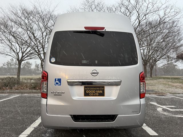 NISSAN NV350 CARAVAN 4WD 2012 Image 31