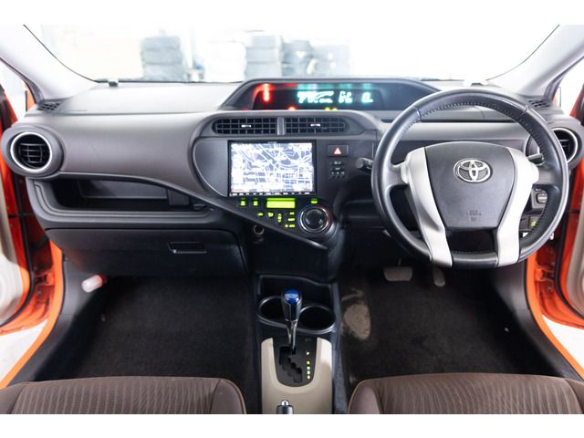 TOYOTA AQUA 2012 Image 31