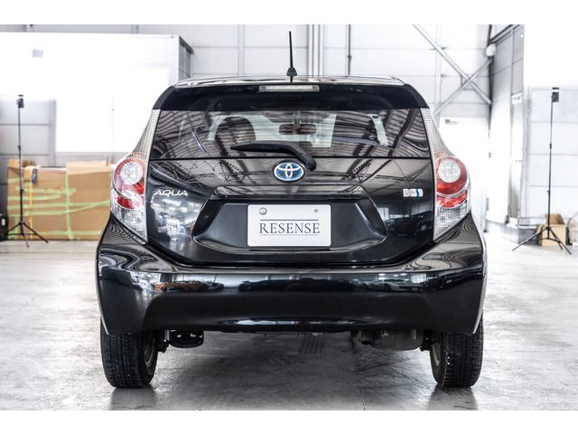 TOYOTA AQUA 2013 Image 31