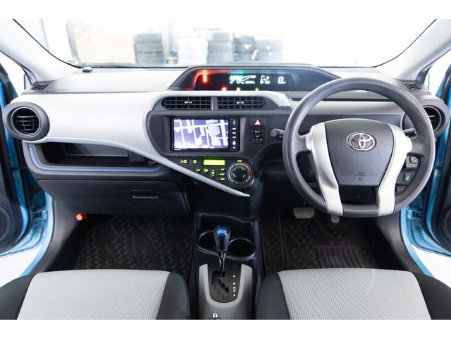 TOYOTA AQUA 2014 Image 31