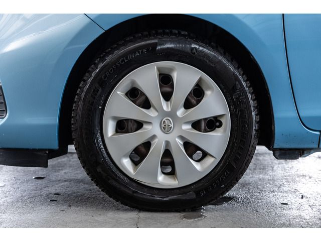 TOYOTA AQUA 2014 Image 31