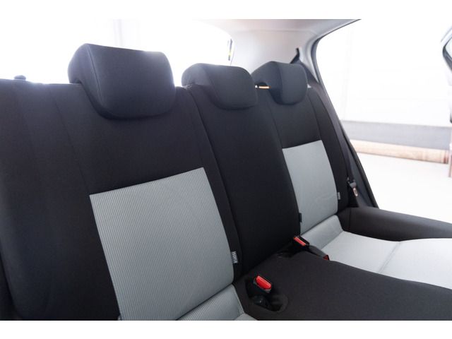 TOYOTA AQUA 2014 Image 31