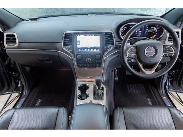 JEEP GRAND CHEROKEE 2017 Image 31