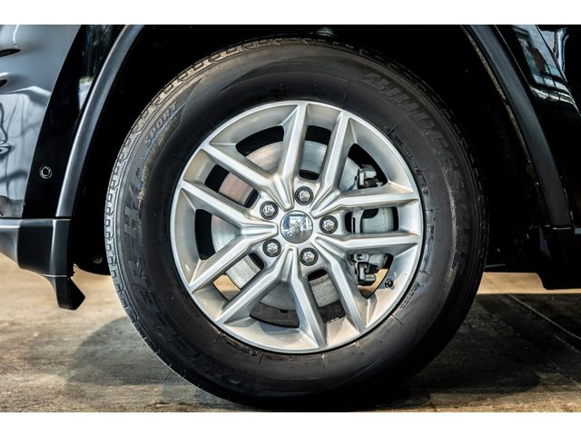 JEEP GRAND CHEROKEE 2017 Image 31