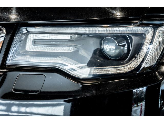 JEEP GRAND CHEROKEE 2017 Image 31