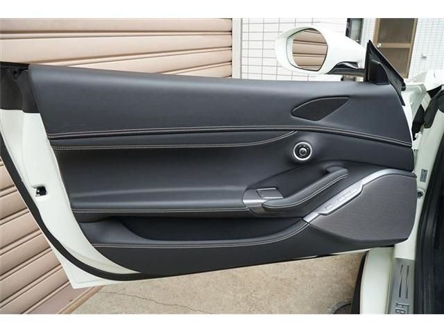 FERRARI PORTOFINO 2019 Image 31