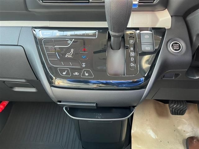 MITSUBISHI DELICA MINI 2024 Image 31