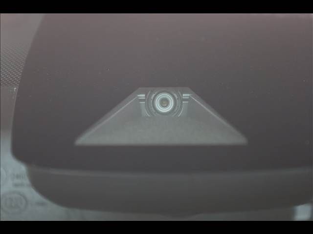 TOYOTA PRIUS 2019 Image 31