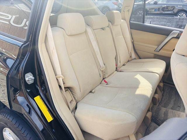 TOYOTA LANDCRUISER PRADO 2015 Image 31