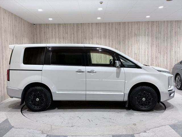 MITSUBISHI DELICA D:5 4WD 2019 Image 31