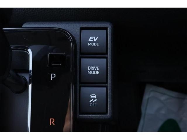 TOYOTA SIENTA HYBRID 2024 Image 31