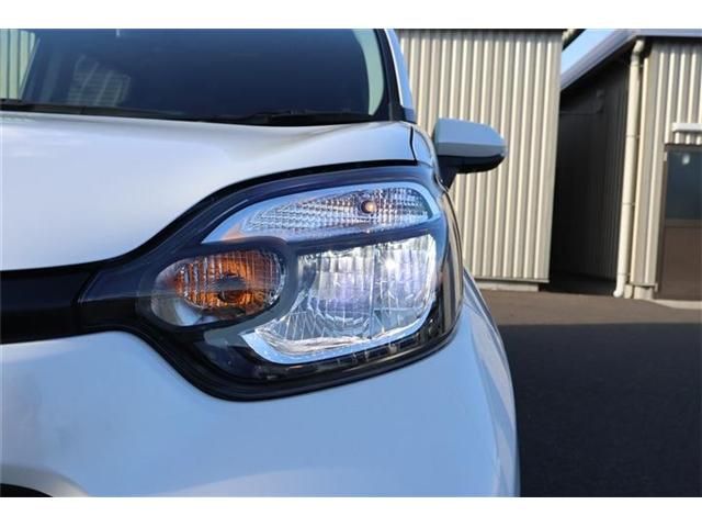 TOYOTA SIENTA HYBRID 2024 Image 31