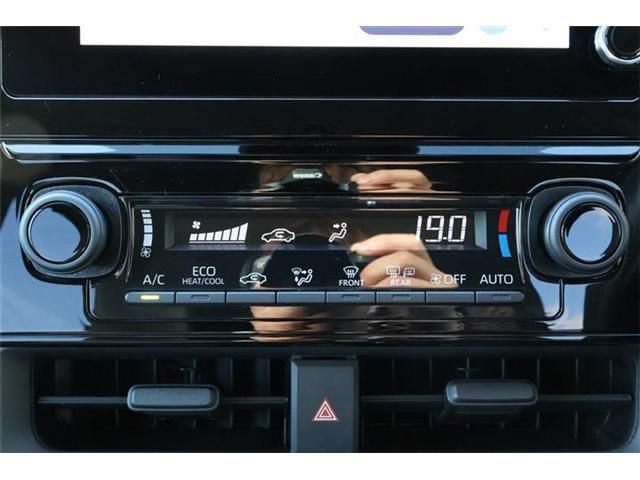 TOYOTA SIENTA HYBRID 2024 Image 31