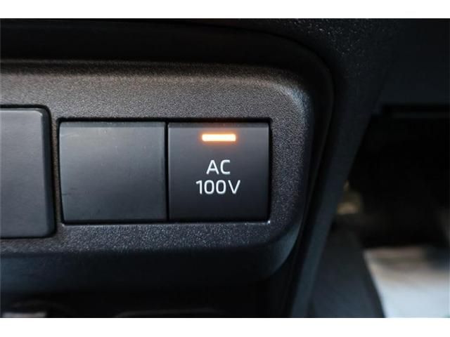 TOYOTA SIENTA HYBRID 2024 Image 31