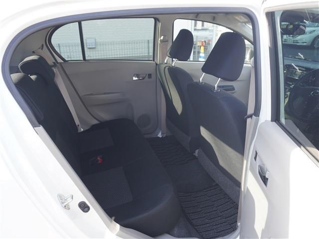 DAIHATSU MIRA E:S 2016 Image 31