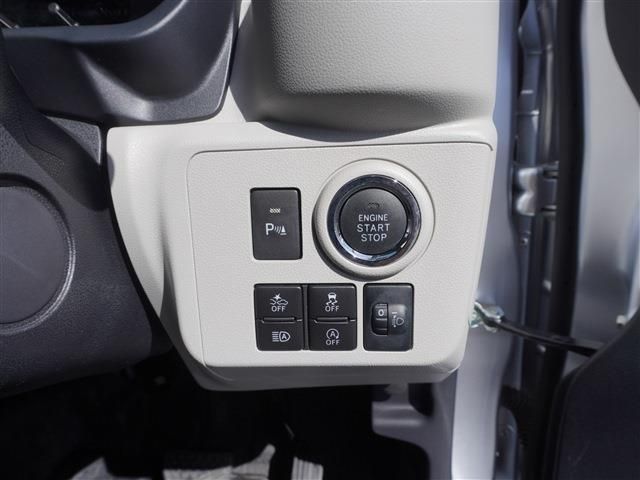 TOYOTA PIXIS EPOCH 2018 Image 31