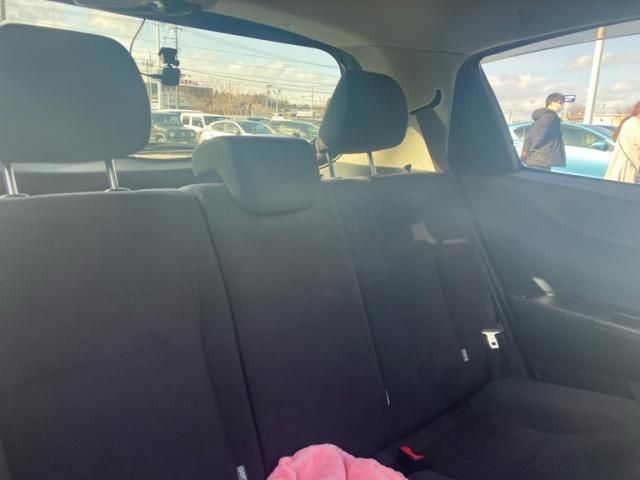 TOYOTA VITZ 2013 Image 31