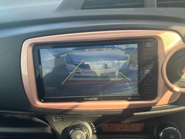 TOYOTA VITZ 2013 Image 31