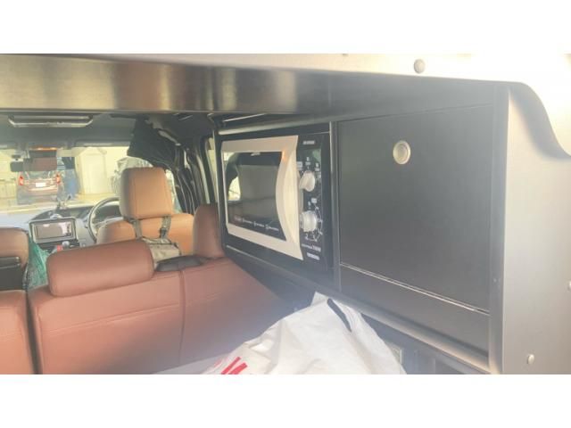 TOYOTA ESQUIRE 2017 Image 31