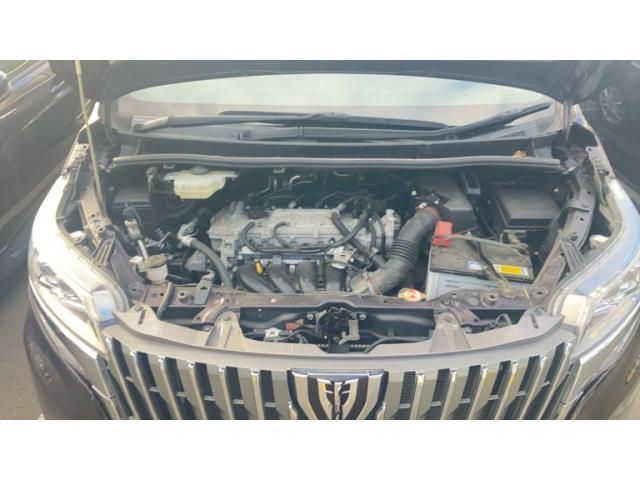 TOYOTA ESQUIRE 2017 Image 31