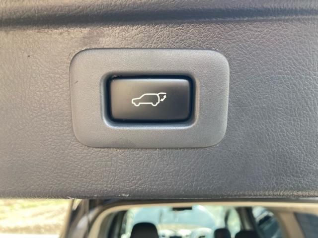 TOYOTA VELLFIRE 2013 Image 31