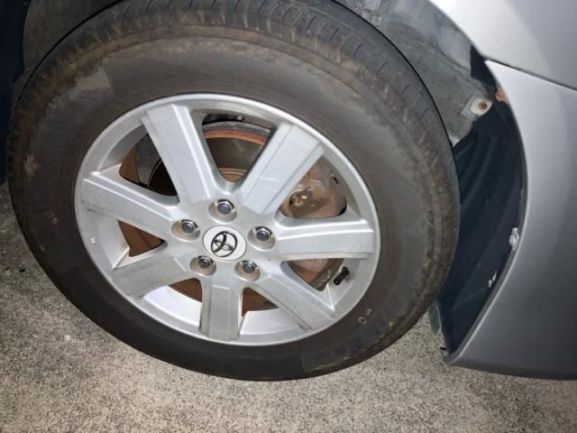 TOYOTA NOAH 2010 Image 31