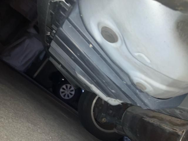 TOYOTA NOAH 2010 Image 31