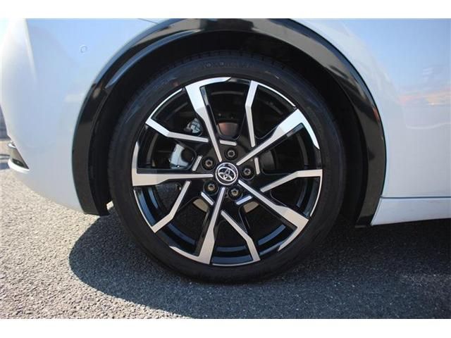 TOYOTA PRIUS PHV 2023 Image 31