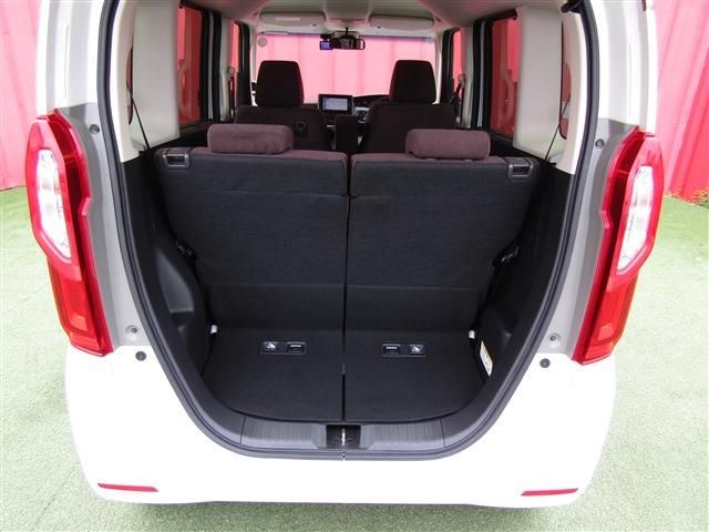 HONDA N BOX 2019 Image 31