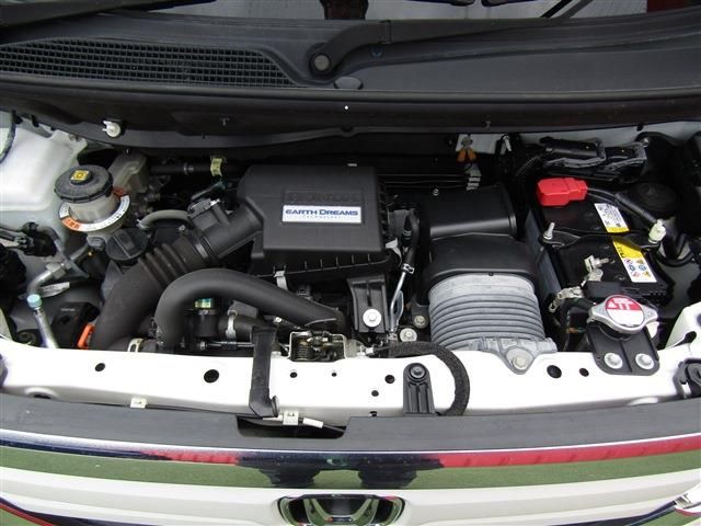 HONDA N BOX 2019 Image 31